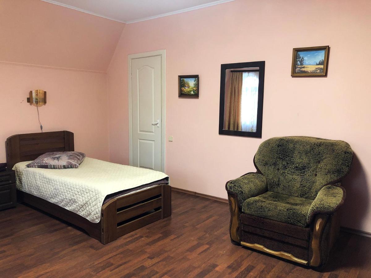 Comfort Hotel Chervonograd Exterior photo